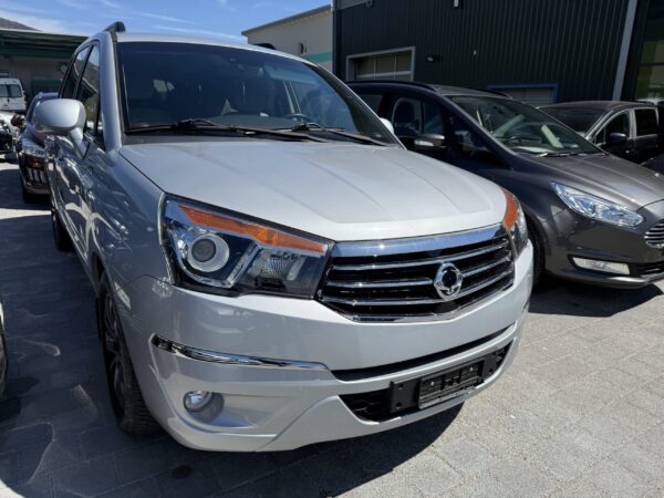 Sangyong Rodius Familienwagen 7 Platz - Image 3